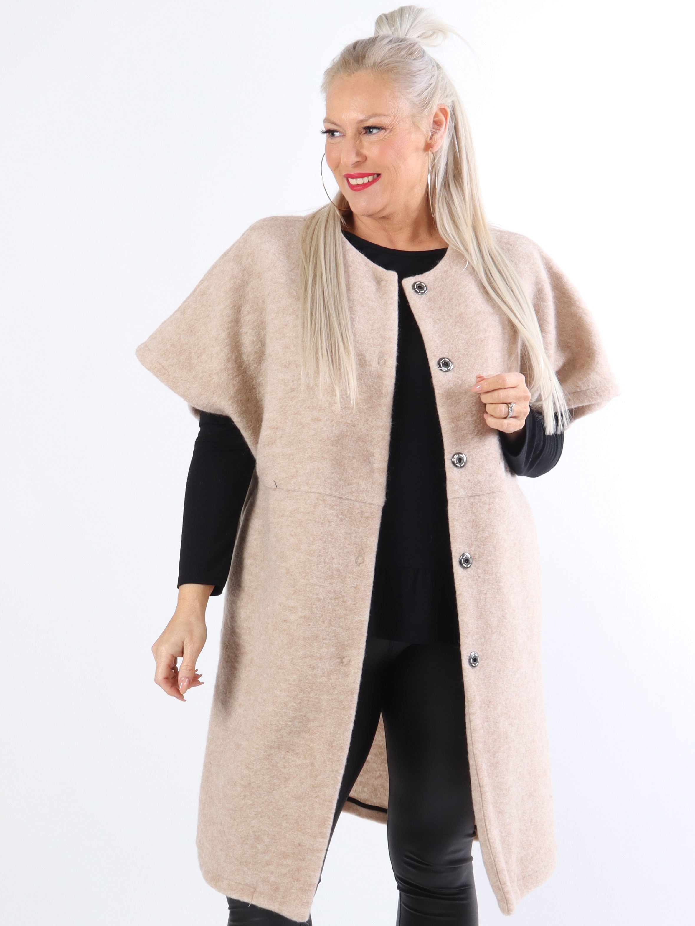 Bianca - Mjuk varm väst med knappar - Grey